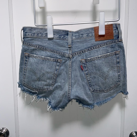 Levi’s 501 light wash Denim Shorts size27 - Picture 3 of 4